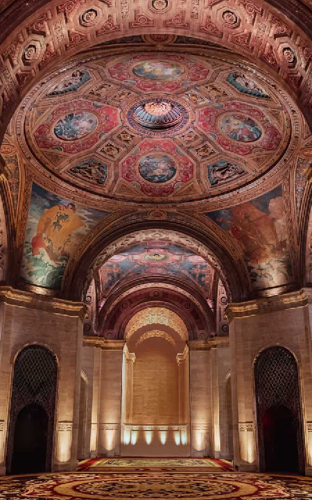Versailles Lounge