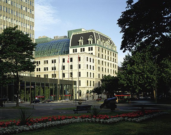 Transformation into prestigious office space